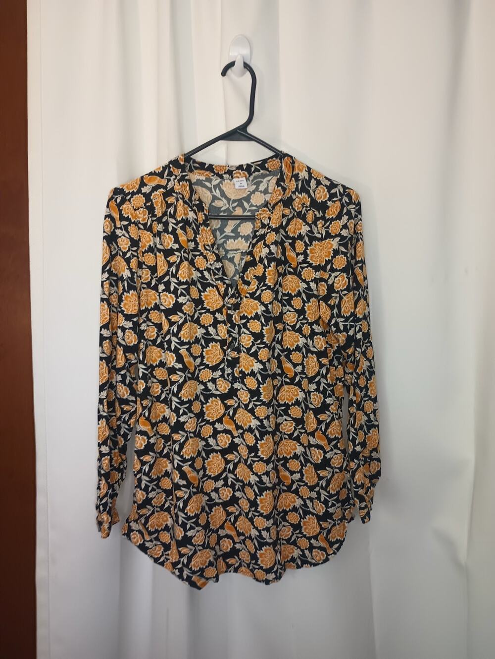 Old Navy Dark Floral Bird Print Popover Top M Dark Cottagecore Whimsical Artsy